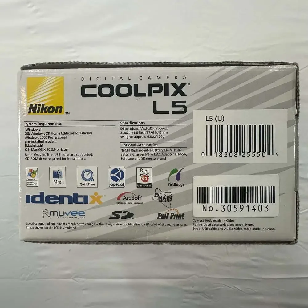 Nikon Coolpix L5 Silver 7.2MP 5X Optical Zoom Digital Camera VR Y2K with Box